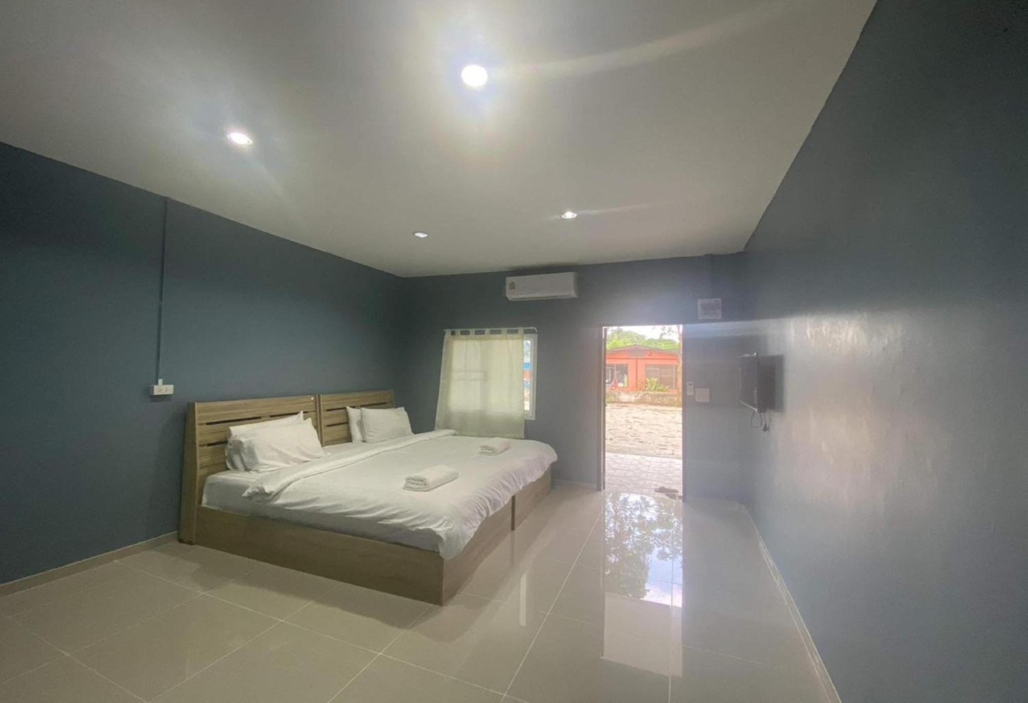 Collection O To The Sea Resort Thailand Na Chom Thian Εξωτερικό φωτογραφία
